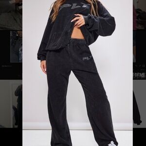PRETTYLITTLETHING PLT PETITE Sweatsuit